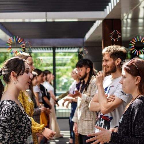 Begrip begint met luisteren. Samen groeien door verbinding en inzicht.